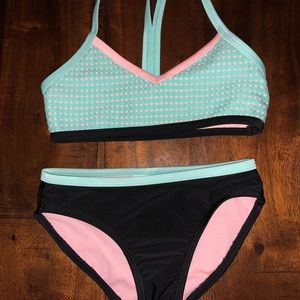Two piece swim suit  ☀️ XS 4/5